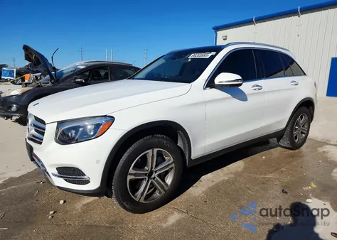 2018 Mercedes-Benz Glc 300 4Matic z USA, uszkodzony, nr VIN WDC0G4KB1JV041575